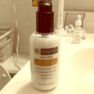 Nourish facial moisturizer